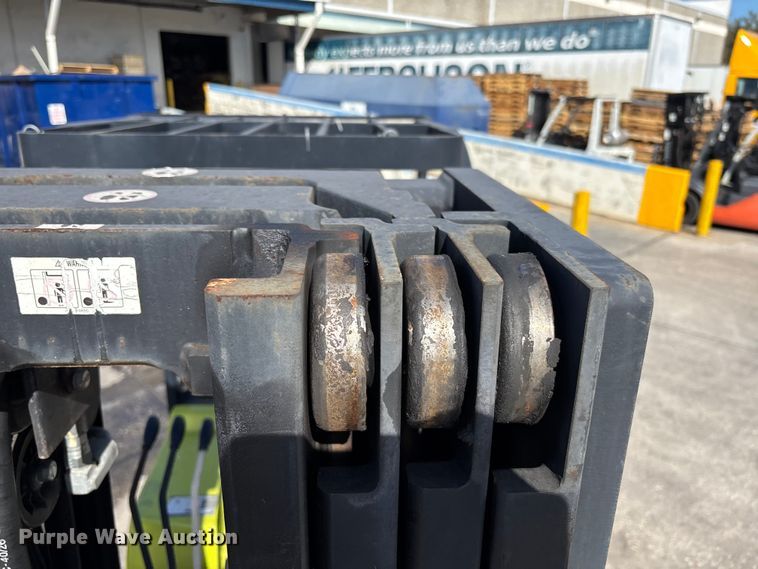 image for item EC3911 2015 Clark C25 forklift