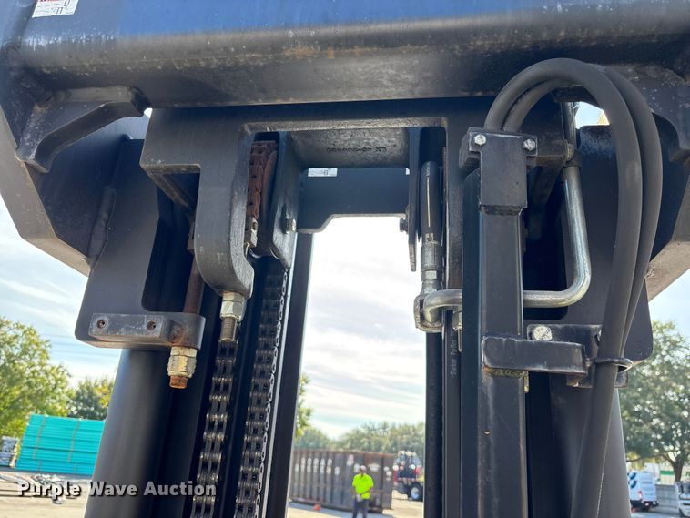 image for item EC3911 2015 Clark C25 forklift