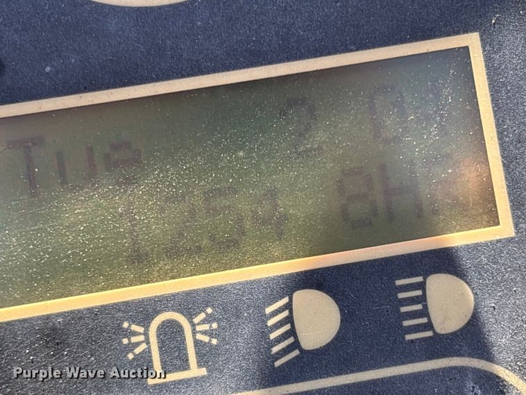 image for item EC3911 2015 Clark C25 forklift