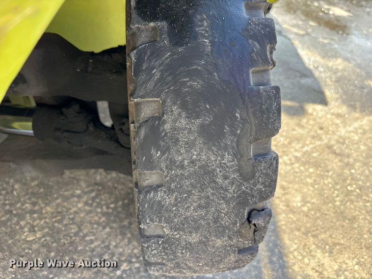 image for item EC3911 2015 Clark C25 forklift