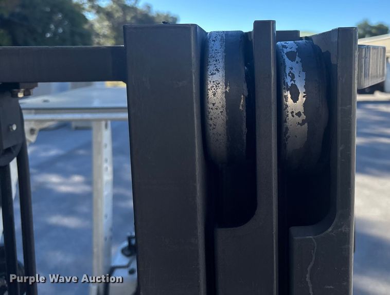 image for item EC3914 2017 UniCarriers PF50 forklift