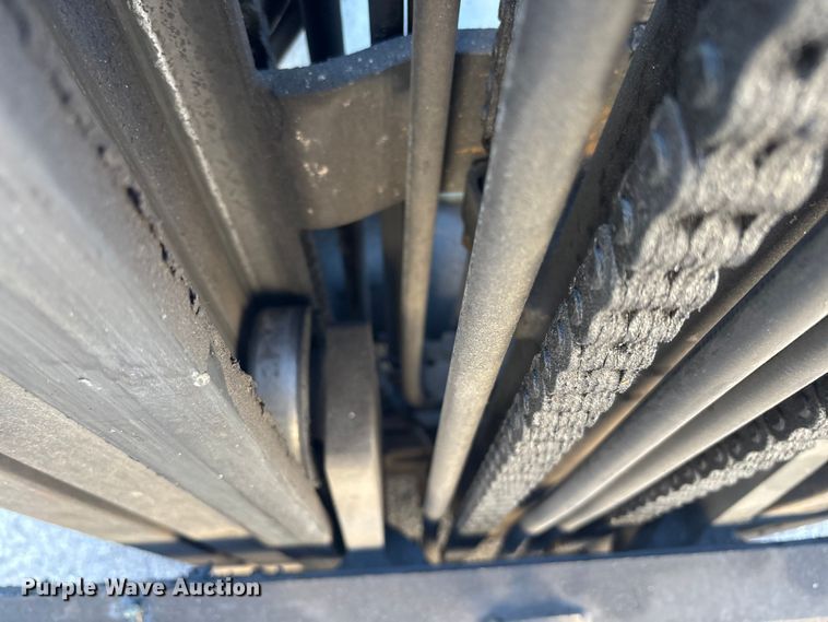 image for item EC3914 2017 UniCarriers PF50 forklift