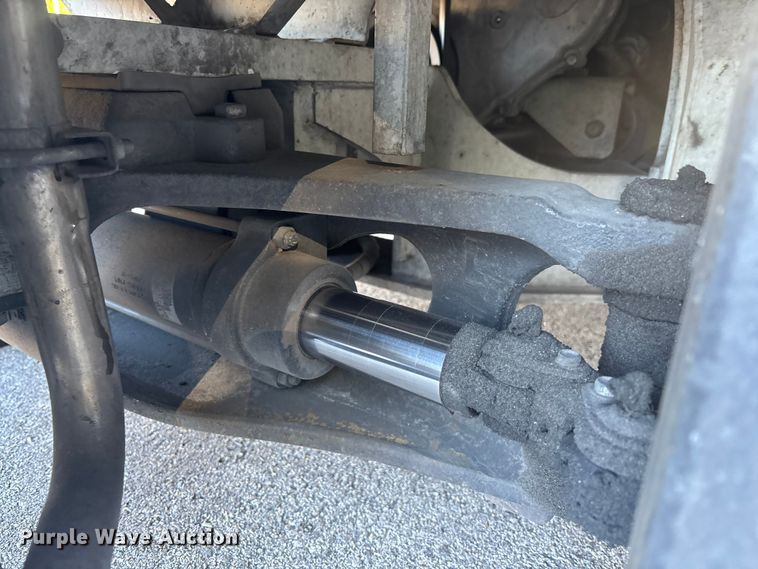 image for item EC3914 2017 UniCarriers PF50 forklift