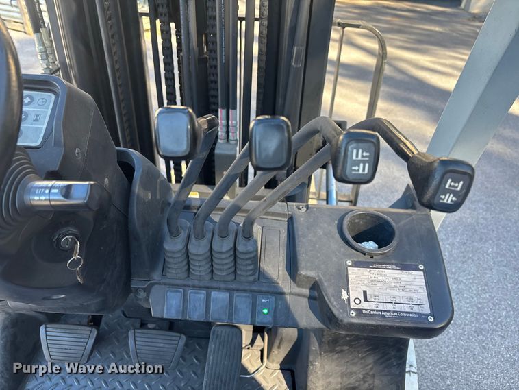 image for item EC3914 2017 UniCarriers PF50 forklift