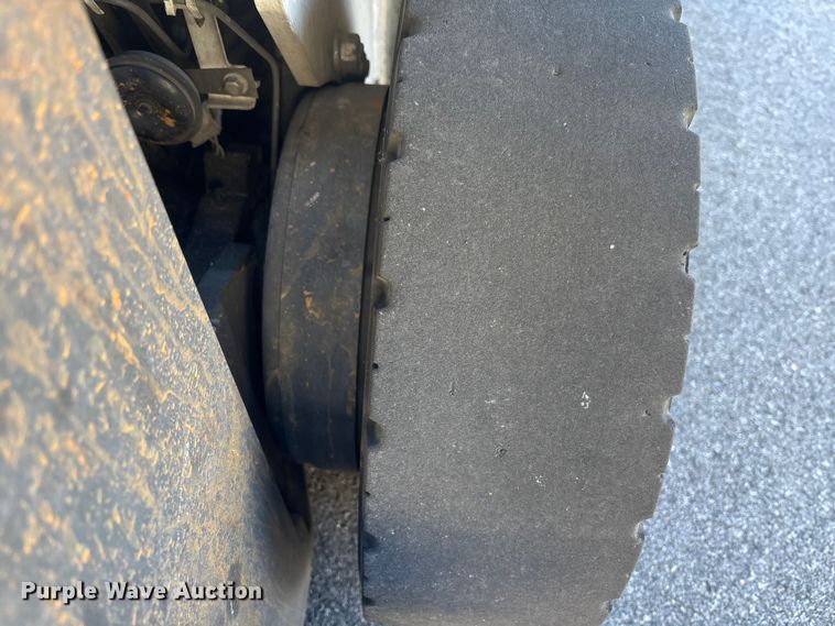 image for item EC3914 2017 UniCarriers PF50 forklift