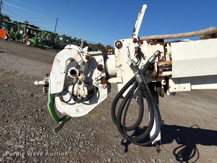 image for item EC8077 1995 Ford F800 digger derrick truck