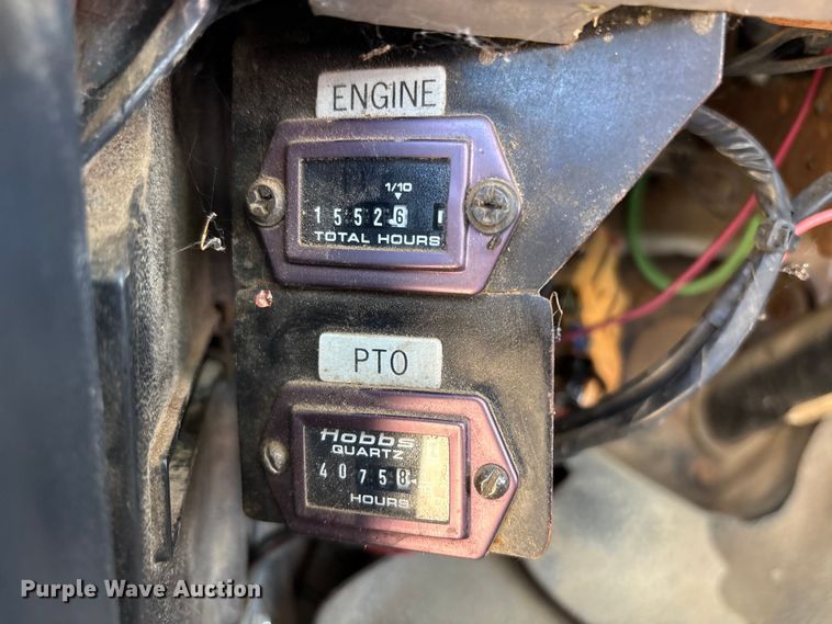 image for item EC8077 1995 Ford F800 digger derrick truck