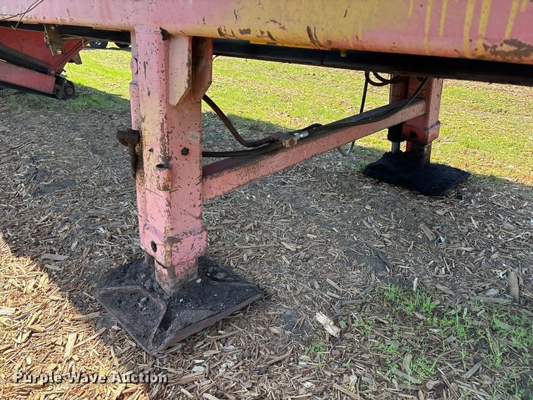 image for item EC8096 MorBark 727 trommel screen