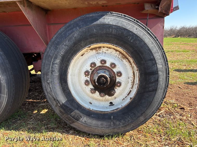 image for item EC8096 MorBark 727 trommel screen