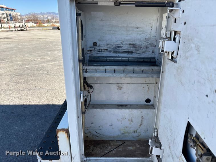 image for item EC8122 2015 Ford F250 Super Duty XLT Crew Cab utility bed pickup truck