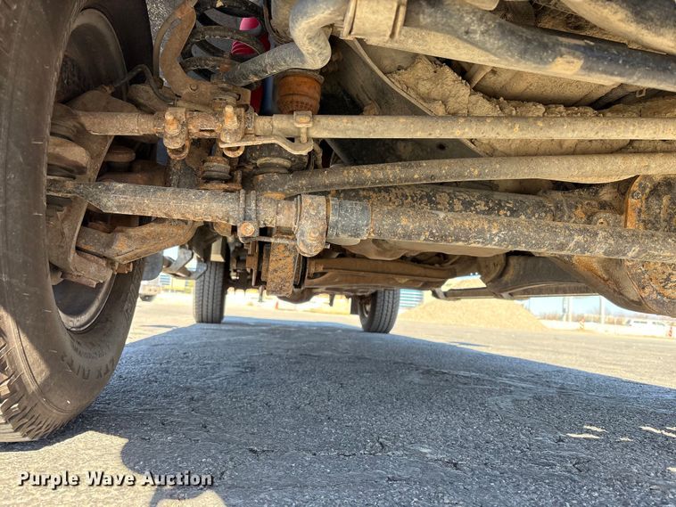 image for item EC8122 2015 Ford F250 Super Duty XLT Crew Cab utility bed pickup truck