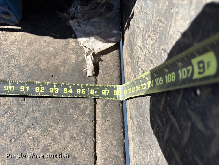 image for item EC8122 2015 Ford F250 Super Duty XLT Crew Cab utility bed pickup truck