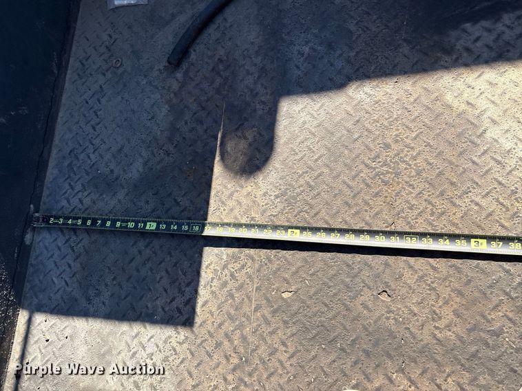 image for item EC8122 2015 Ford F250 Super Duty XLT Crew Cab utility bed pickup truck