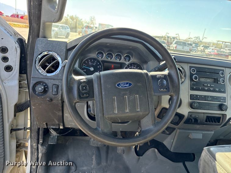 image for item EC8122 2015 Ford F250 Super Duty XLT Crew Cab utility bed pickup truck