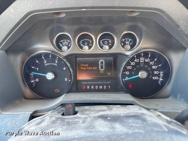 image for item EC8122 2015 Ford F250 Super Duty XLT Crew Cab utility bed pickup truck