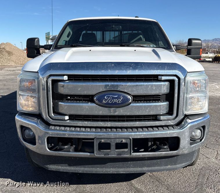 image for item EC8123 2016 Ford F250 Super Duty XLT SuperCab utility bed pickup truck