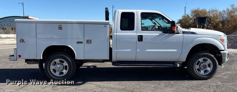 image for item EC8123 2016 Ford F250 Super Duty XLT SuperCab utility bed pickup truck