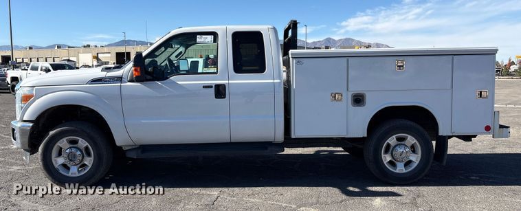 image for item EC8123 2016 Ford F250 Super Duty XLT SuperCab utility bed pickup truck