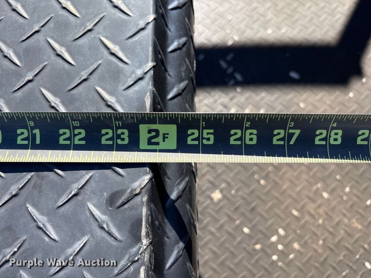 image for item EC8123 2016 Ford F250 Super Duty XLT SuperCab utility bed pickup truck