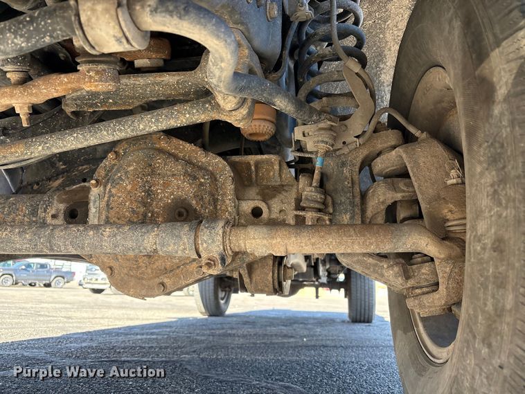 image for item EC8123 2016 Ford F250 Super Duty XLT SuperCab utility bed pickup truck