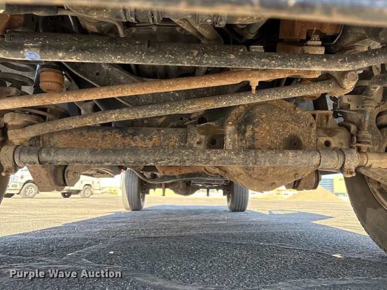 image for item EC8123 2016 Ford F250 Super Duty XLT SuperCab utility bed pickup truck