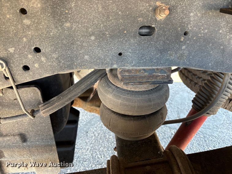 image for item EC8123 2016 Ford F250 Super Duty XLT SuperCab utility bed pickup truck