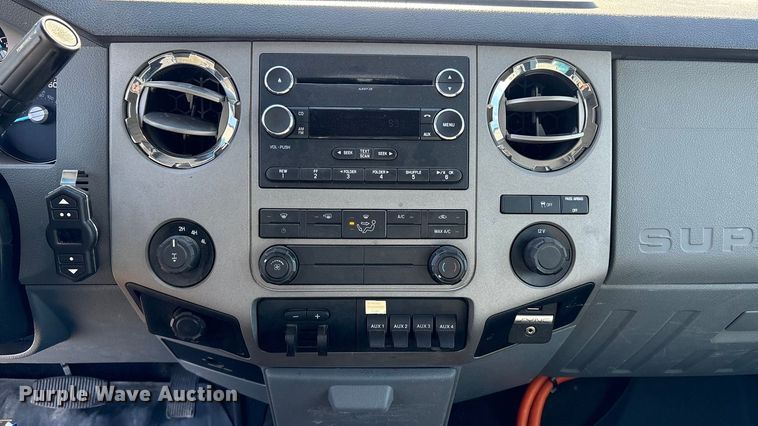 image for item EC8123 2016 Ford F250 Super Duty XLT SuperCab utility bed pickup truck