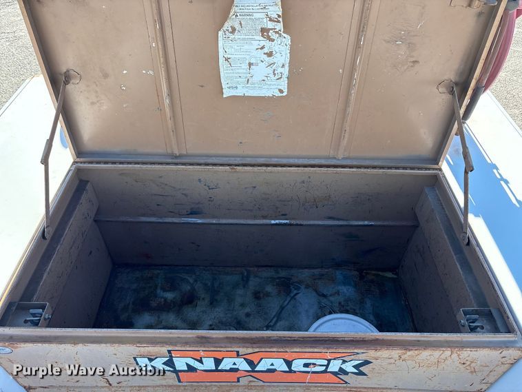 image for item EC8124 2013 Chevrolet Silverado 2500HD utility bed pickup truck