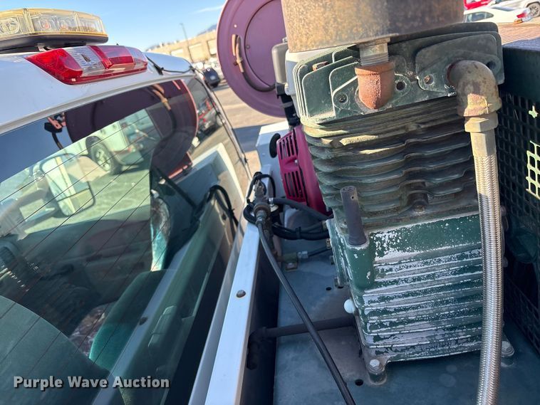 image for item EC8124 2013 Chevrolet Silverado 2500HD utility bed pickup truck