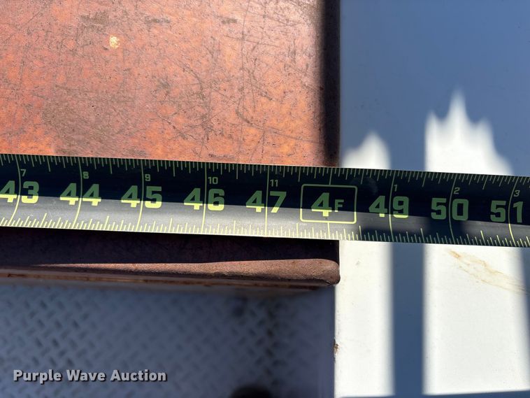 image for item EC8124 2013 Chevrolet Silverado 2500HD utility bed pickup truck