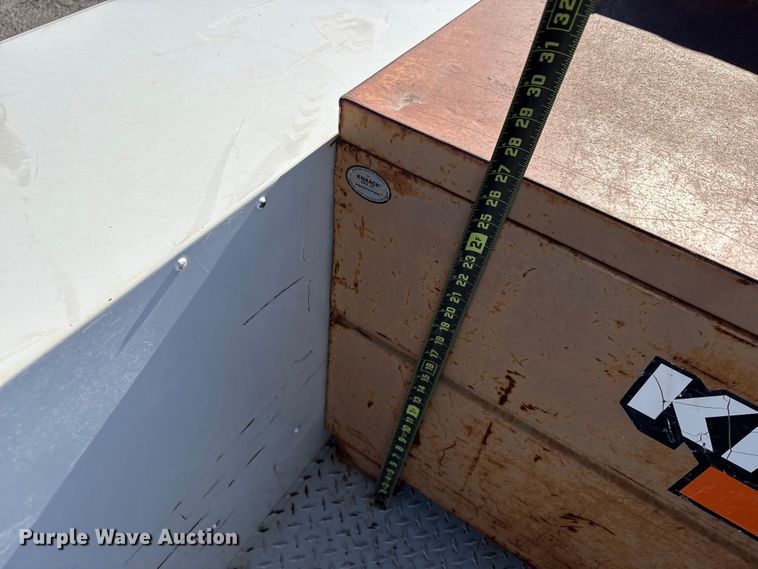 image for item EC8124 2013 Chevrolet Silverado 2500HD utility bed pickup truck