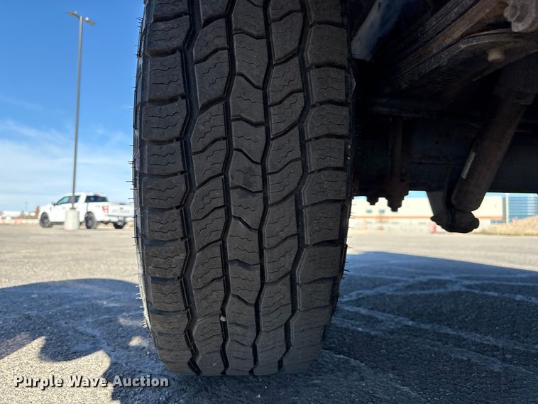 image for item EC8124 2013 Chevrolet Silverado 2500HD utility bed pickup truck