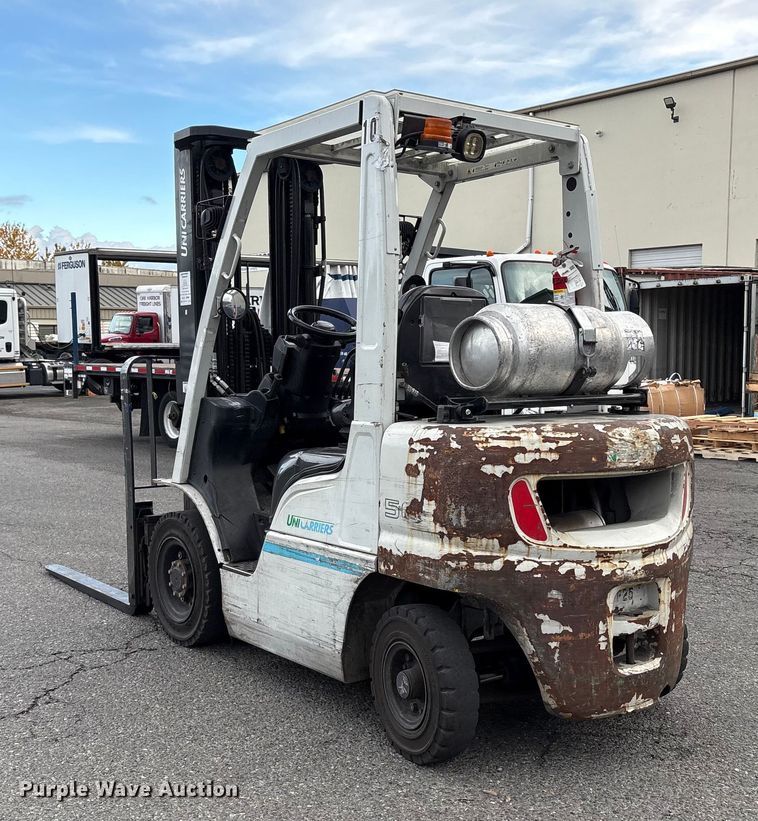 image for item EC8134 2017 UniCarriers PF50 forklift