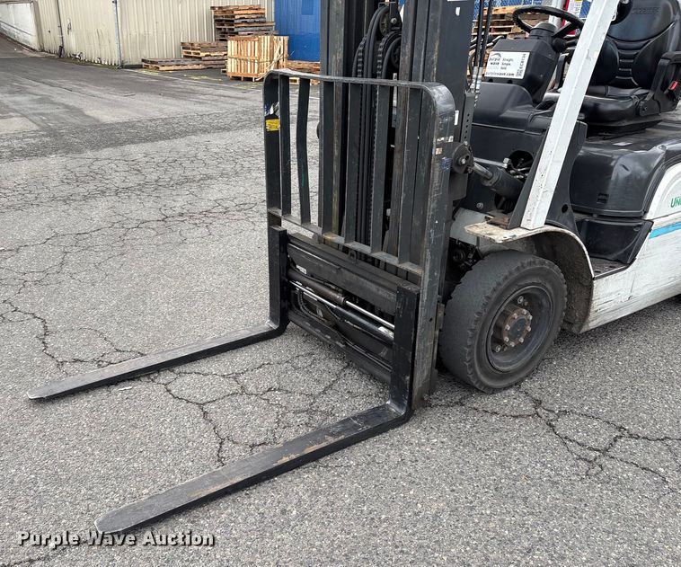 image for item EC8134 2017 UniCarriers PF50 forklift