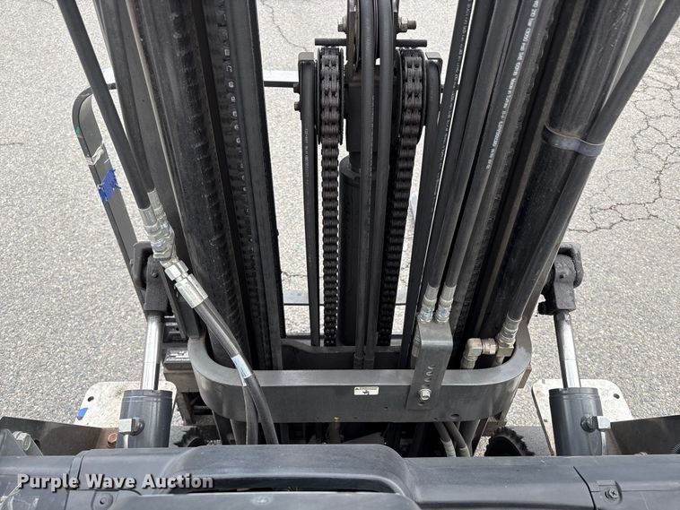 image for item EC8134 2017 UniCarriers PF50 forklift