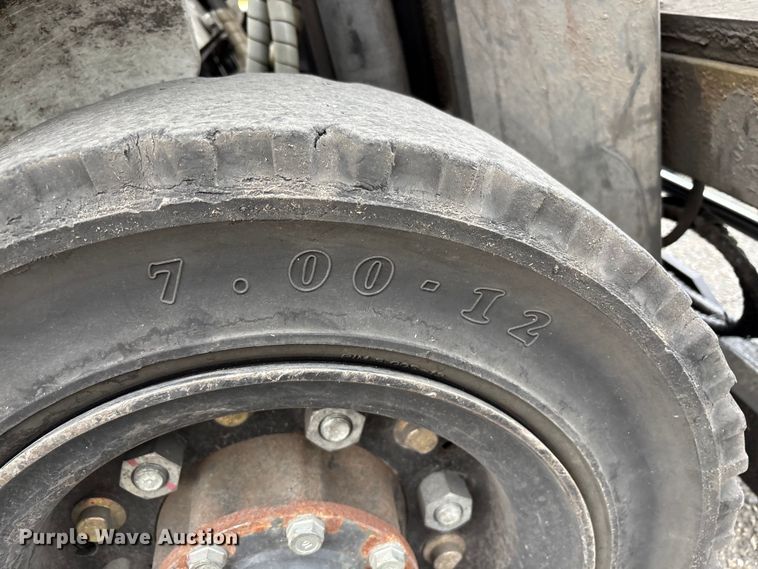 image for item EC8134 2017 UniCarriers PF50 forklift