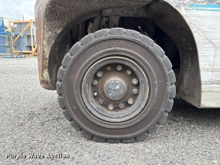 image for item EC8134 2017 UniCarriers PF50 forklift