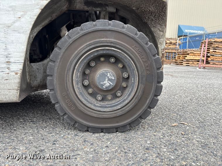 image for item EC8134 2017 UniCarriers PF50 forklift