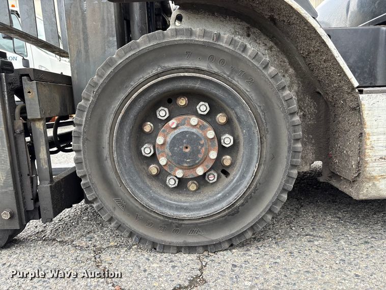 image for item EC8134 2017 UniCarriers PF50 forklift