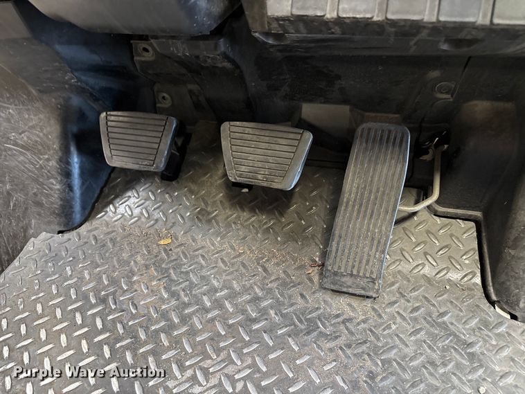 image for item EC8157 2017 UniCarriers PF50 forklift