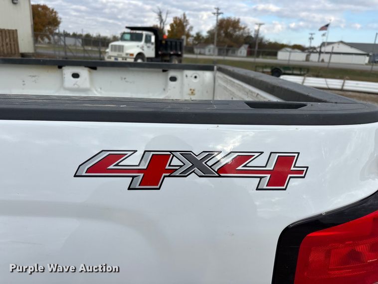 image for item ED2344 2015 Chevrolet Silverado 1500 Double Cab pickup truck