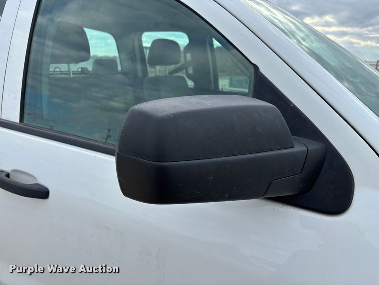 image for item ED2344 2015 Chevrolet Silverado 1500 Double Cab pickup truck