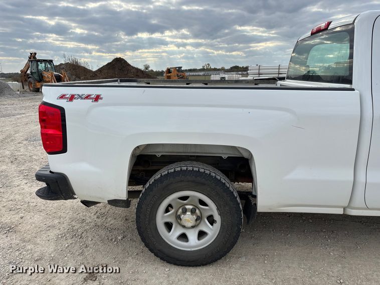 image for item ED2344 2015 Chevrolet Silverado 1500 Double Cab pickup truck