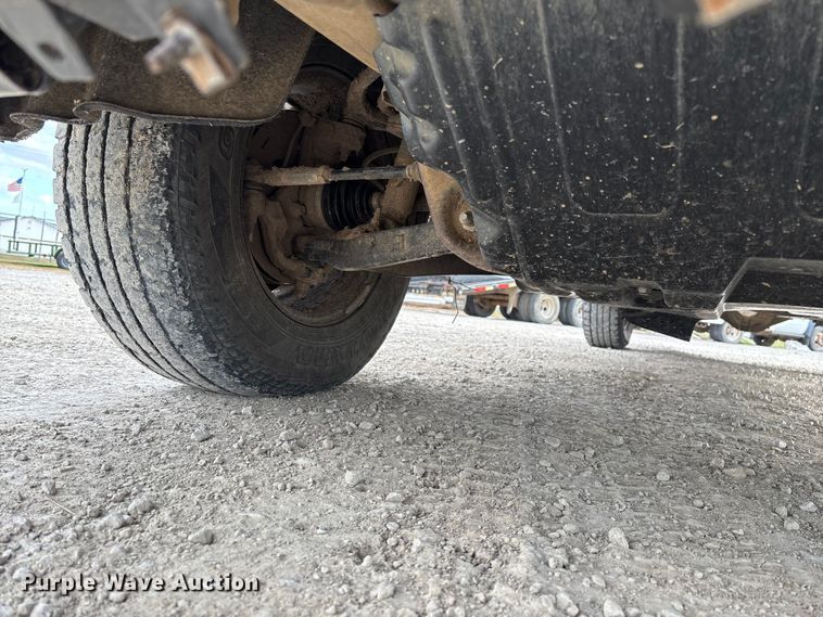 image for item ED2344 2015 Chevrolet Silverado 1500 Double Cab pickup truck