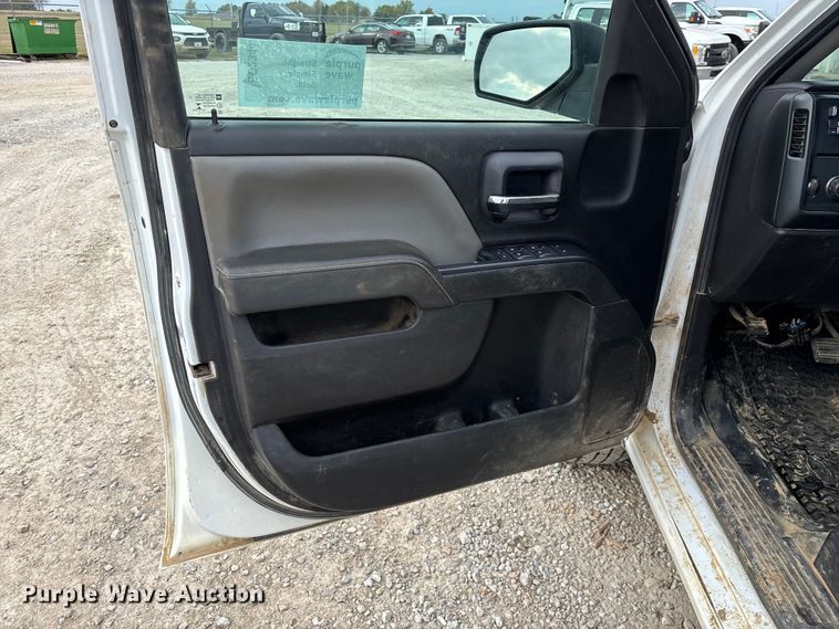 image for item ED2344 2015 Chevrolet Silverado 1500 Double Cab pickup truck