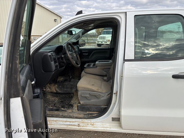 image for item ED2344 2015 Chevrolet Silverado 1500 Double Cab pickup truck