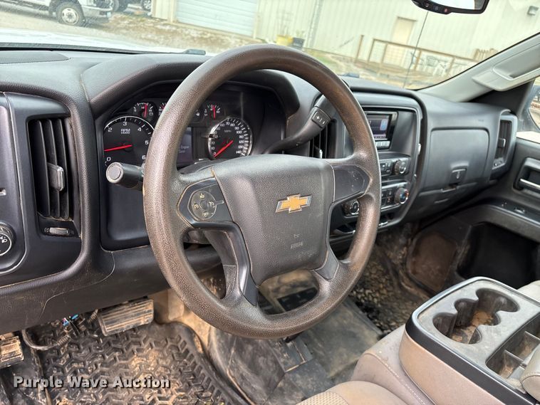 image for item ED2344 2015 Chevrolet Silverado 1500 Double Cab pickup truck