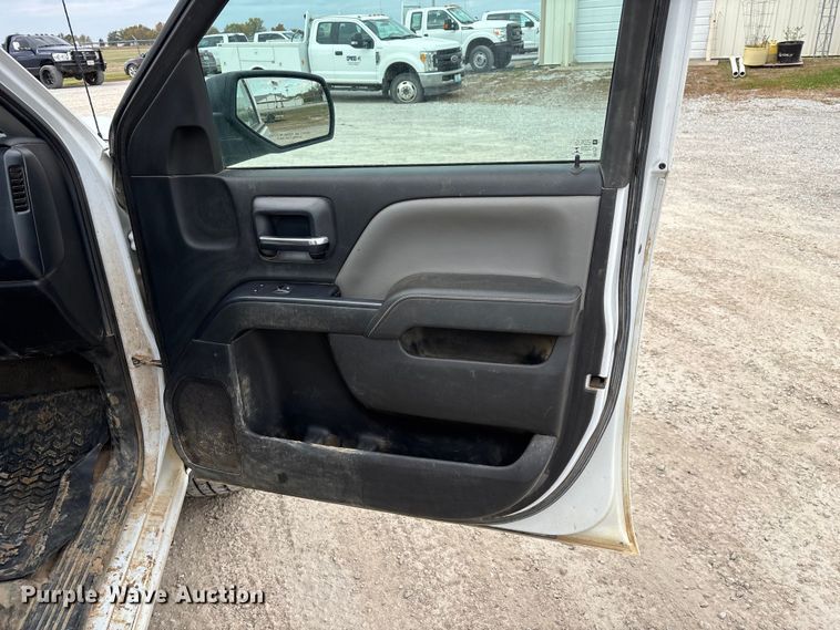 image for item ED2344 2015 Chevrolet Silverado 1500 Double Cab pickup truck