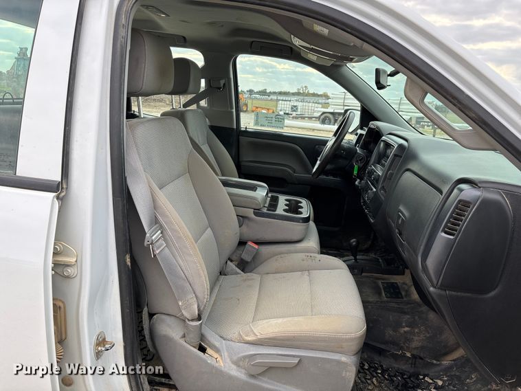 image for item ED2344 2015 Chevrolet Silverado 1500 Double Cab pickup truck