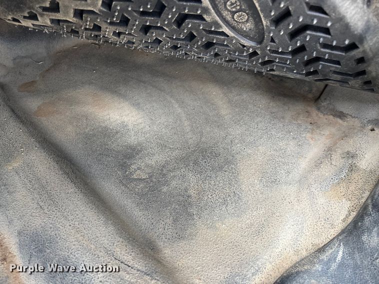 image for item ED2344 2015 Chevrolet Silverado 1500 Double Cab pickup truck